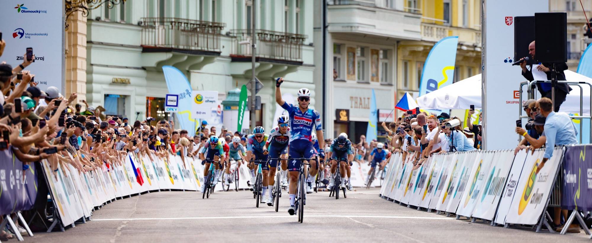 czechtourlapierreatt2
